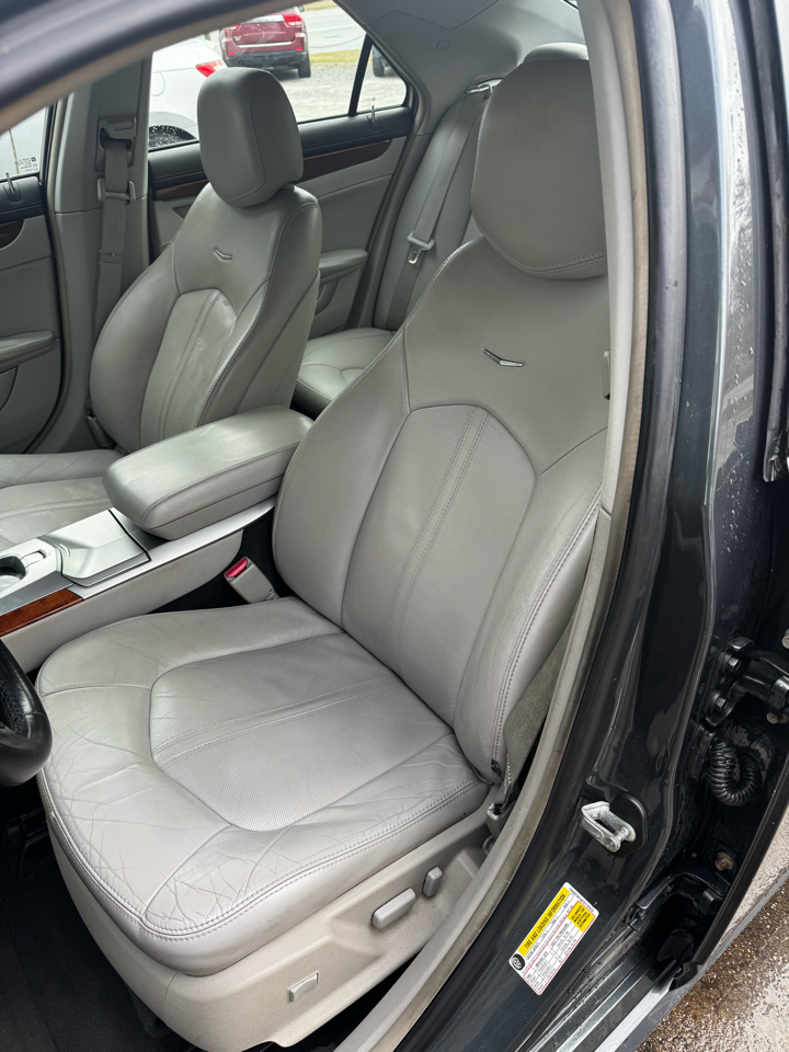 Cadillac CTS Sedan 4dr Sdn 3.0L Luxury RWD 2012