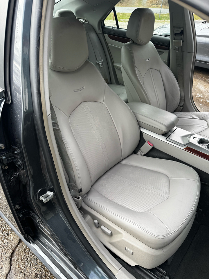 Cadillac CTS Sedan 4dr Sdn 3.0L Luxury RWD 2012