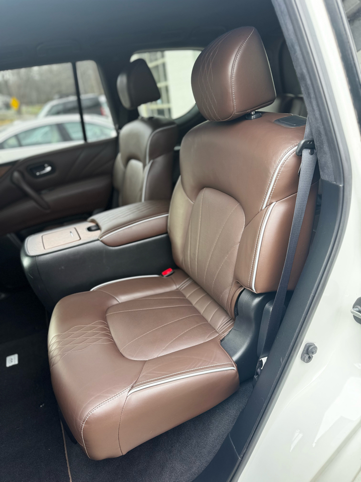 Infiniti QX80 4WD 4dr Limited 2015