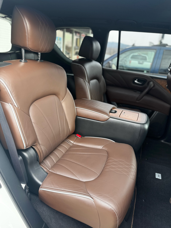 Infiniti QX80 4WD 4dr Limited 2015