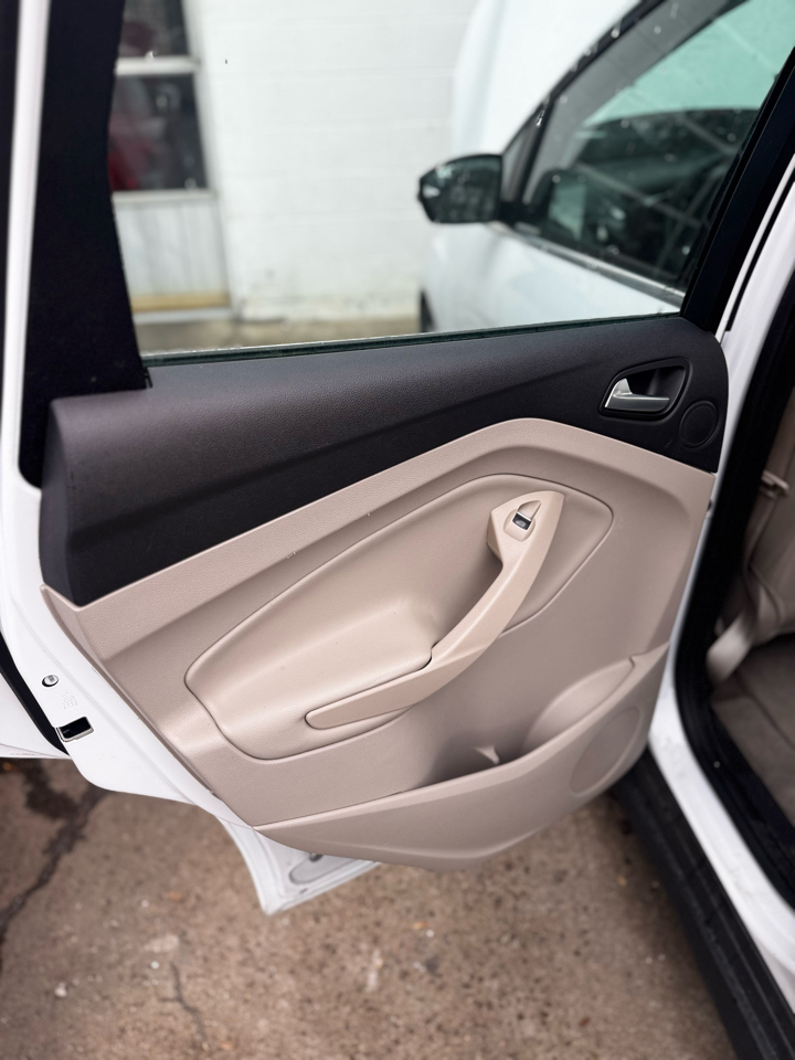 Ford C-Max Hybrid 5dr HB SEL 2016