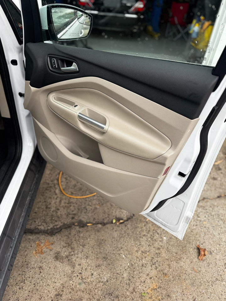 Ford C-Max Hybrid 5dr HB SEL 2016