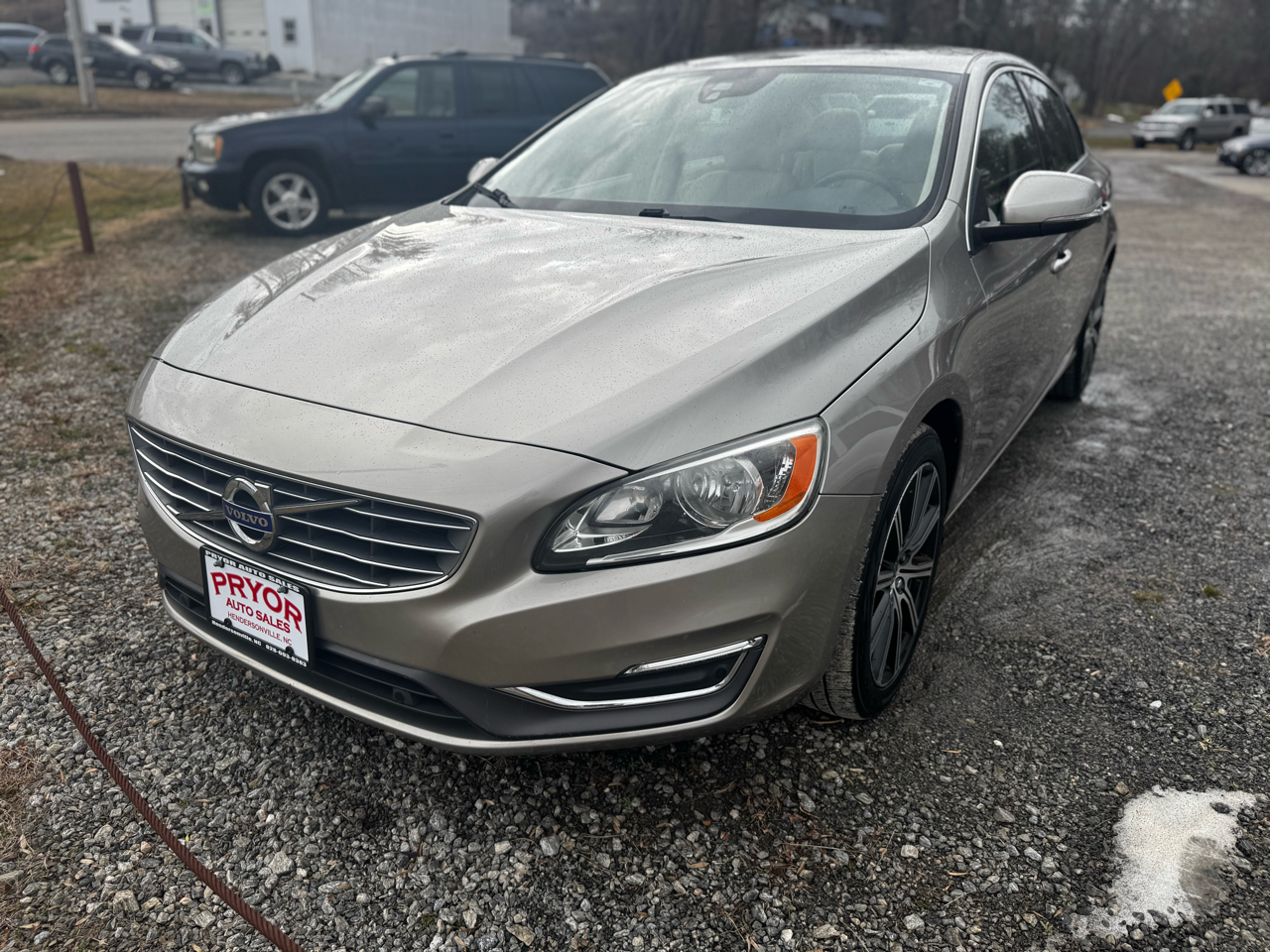 Volvo S60 Inscription 4dr Sdn T5 Drive-E Premier FWD 2016