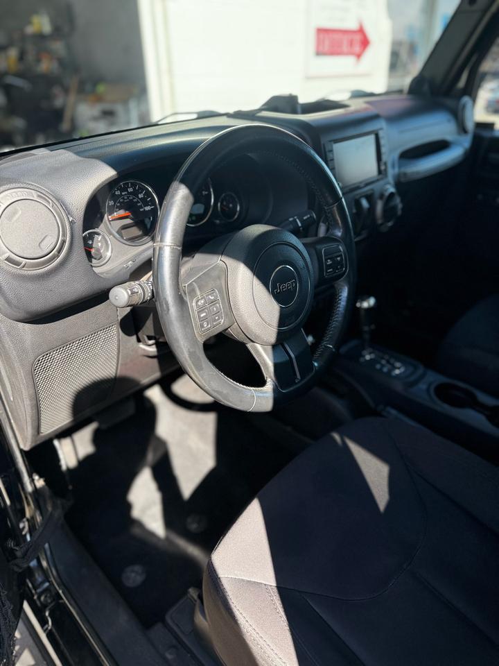 Jeep Wrangler 4WD 2dr Sport 2014