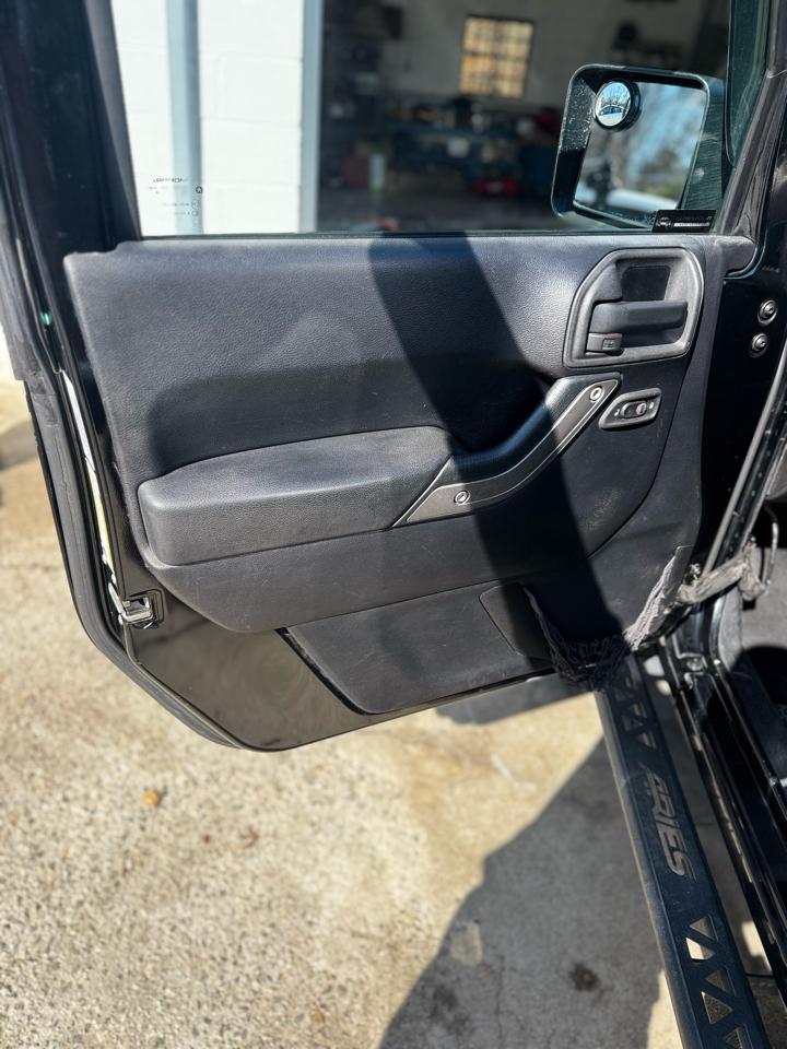 Jeep Wrangler 4WD 2dr Sport 2014