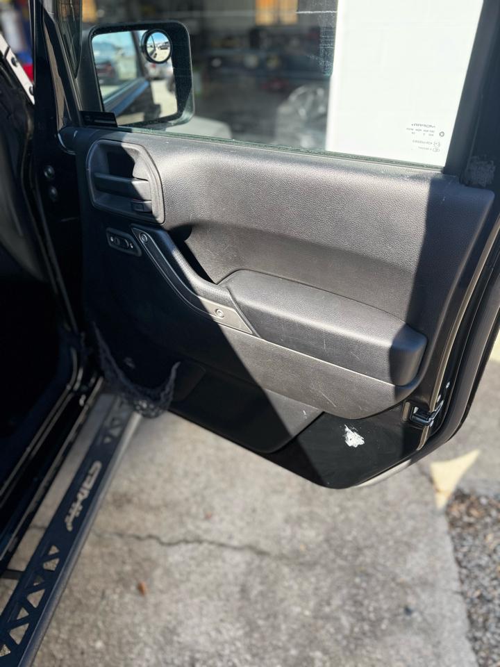 Jeep Wrangler 4WD 2dr Sport 2014