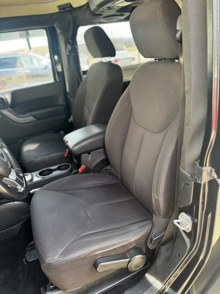 Jeep Wrangler 4WD 2dr Sport 2014