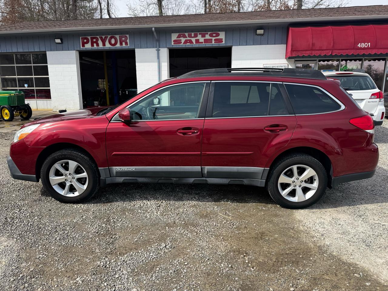 Subaru Outback 4dr Wgn H6 Auto 3.6R Limited 2014