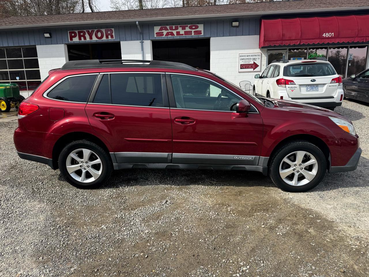 Subaru Outback 4dr Wgn H6 Auto 3.6R Limited 2014