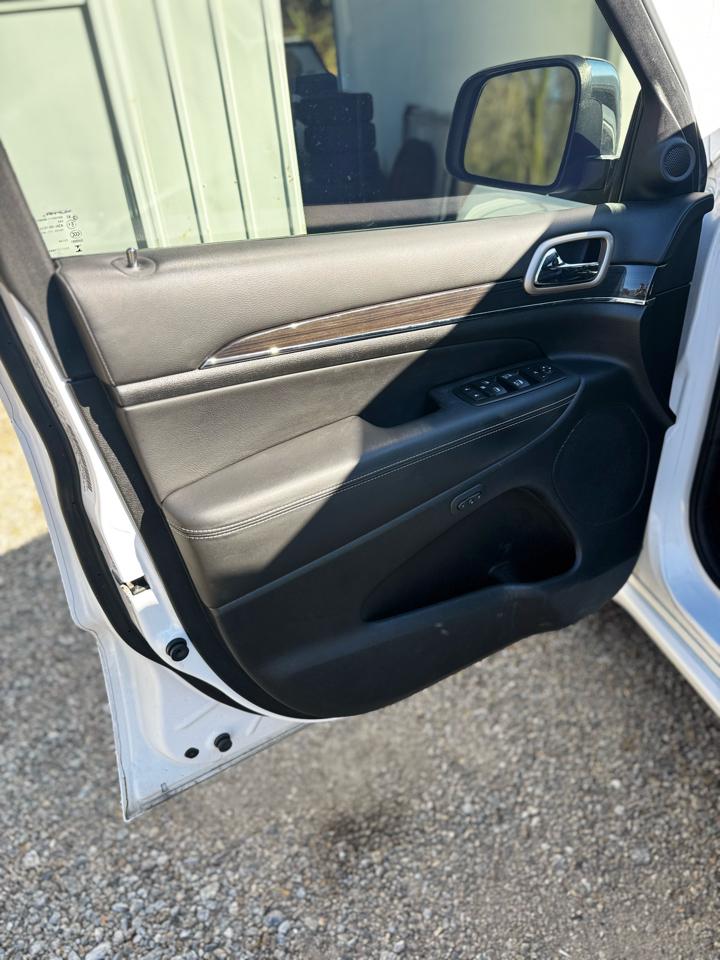 Jeep Grand Cherokee Overland 4WD 2014