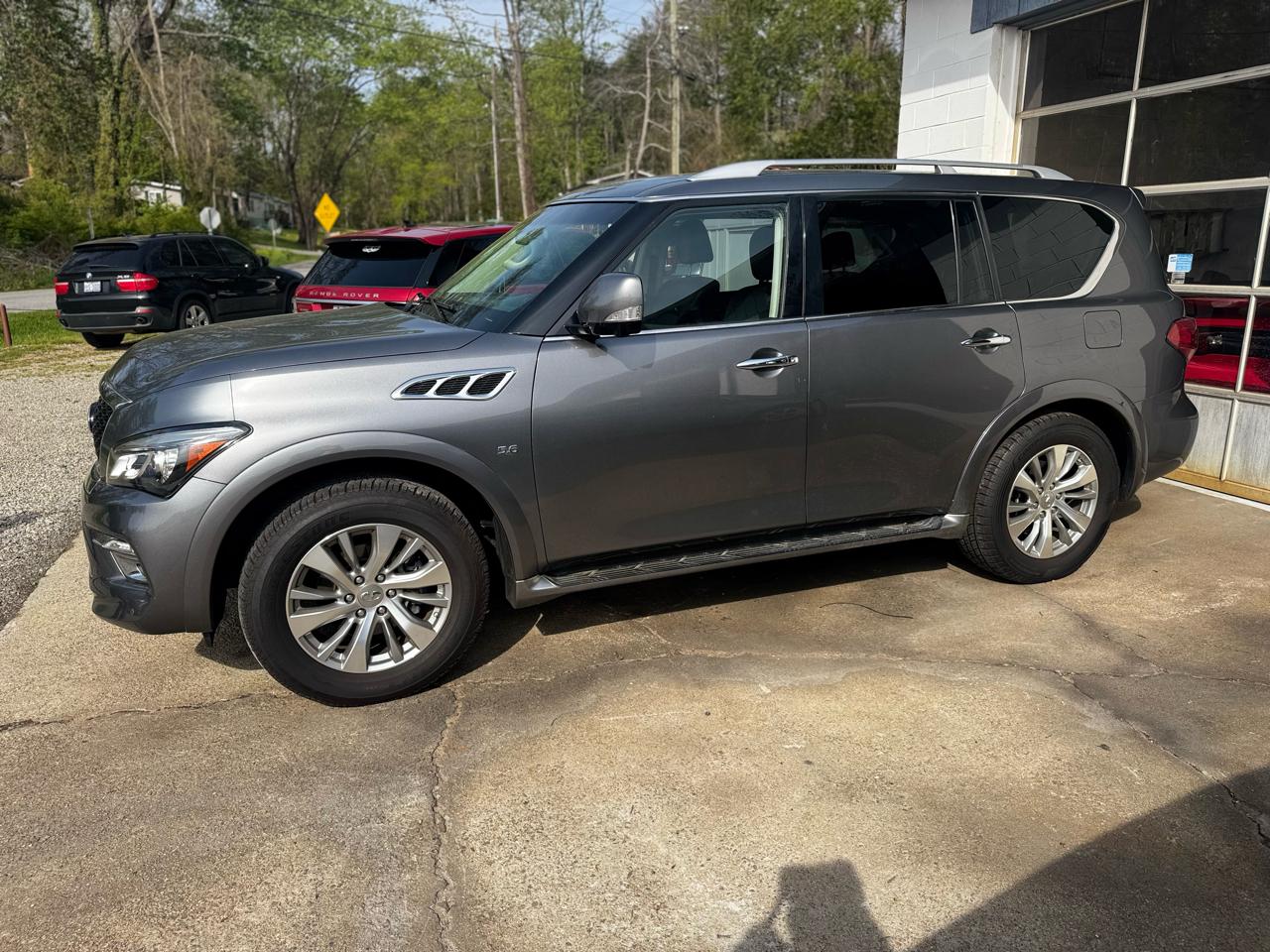 Infiniti QX80 2WD 2017