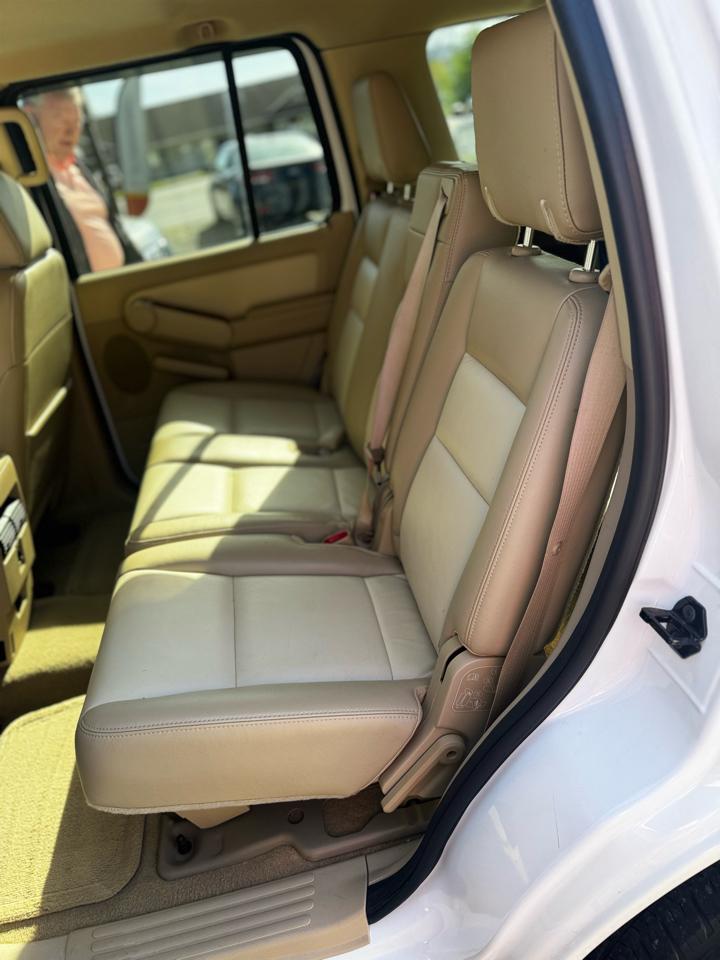 Ford Explorer Eddie Bauer 4.6L 4WD 2006