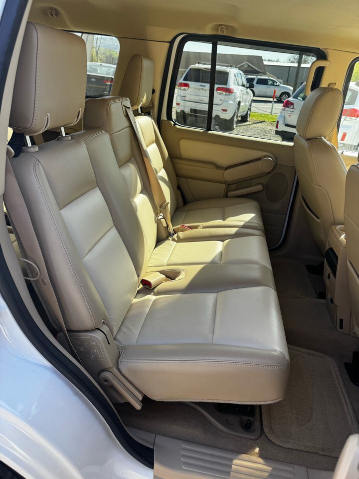 Ford Explorer Eddie Bauer 4.6L 4WD 2006