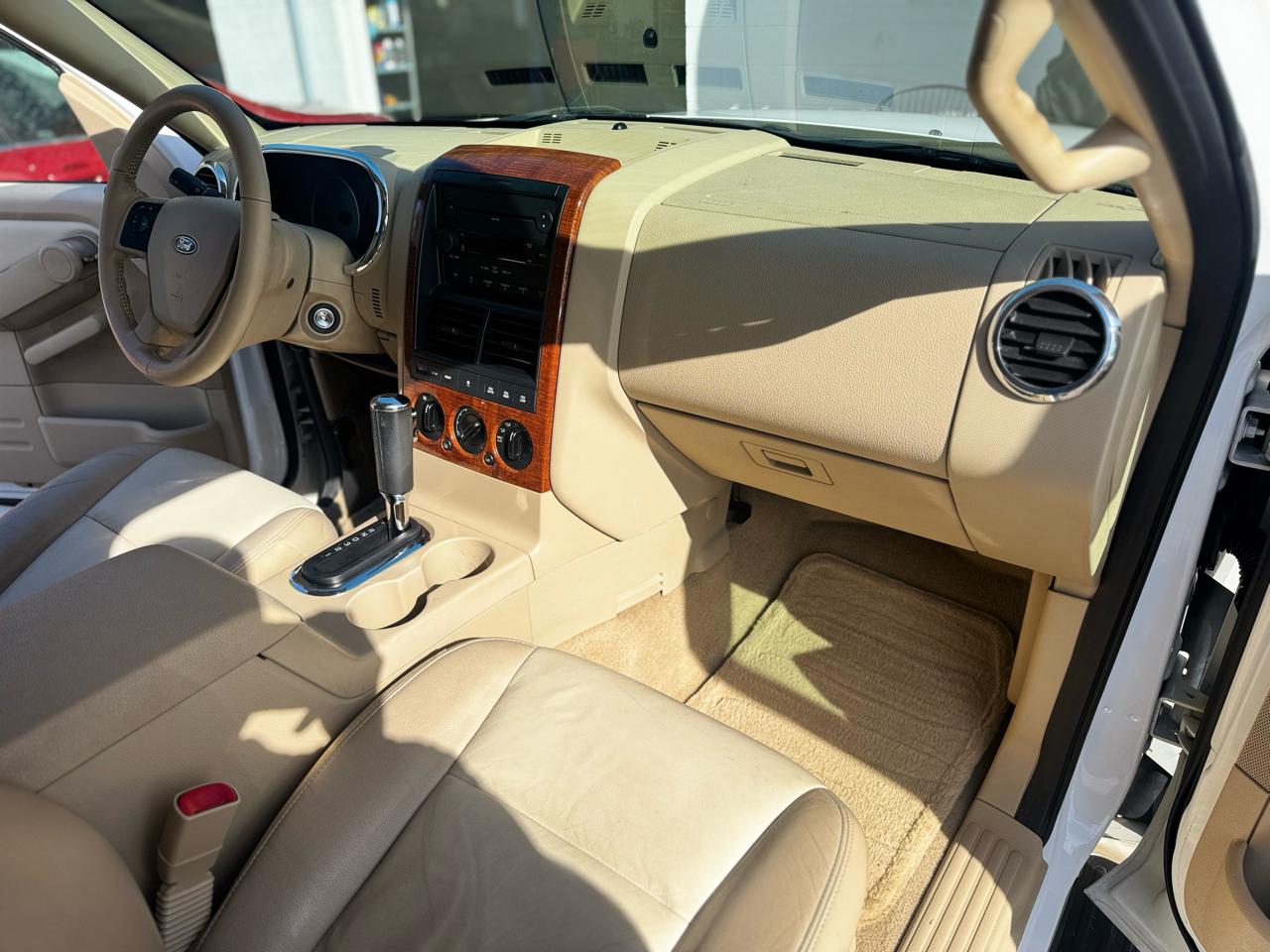 Ford Explorer Eddie Bauer 4.6L 4WD 2006