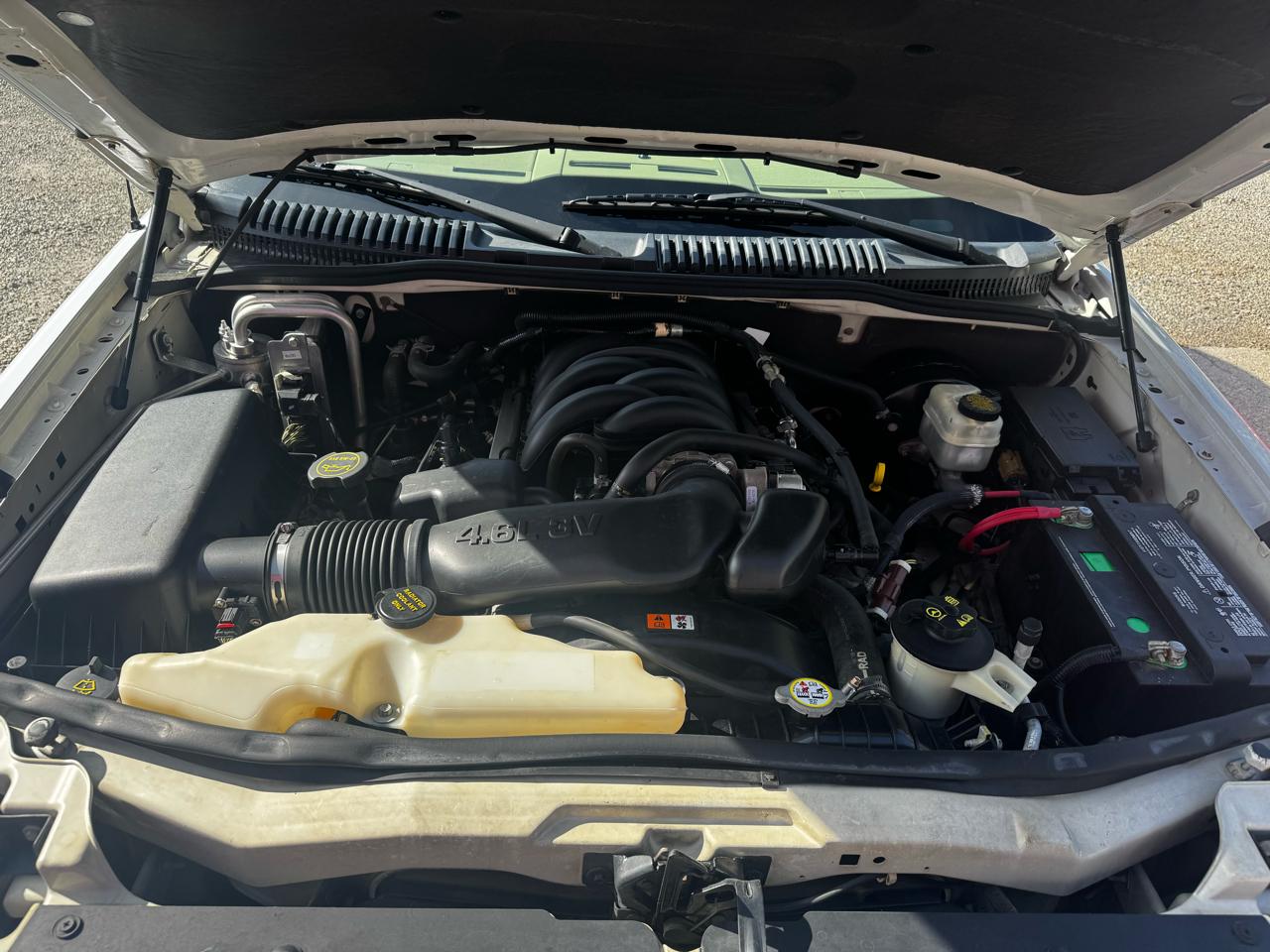 Ford Explorer Eddie Bauer 4.6L 4WD 2006