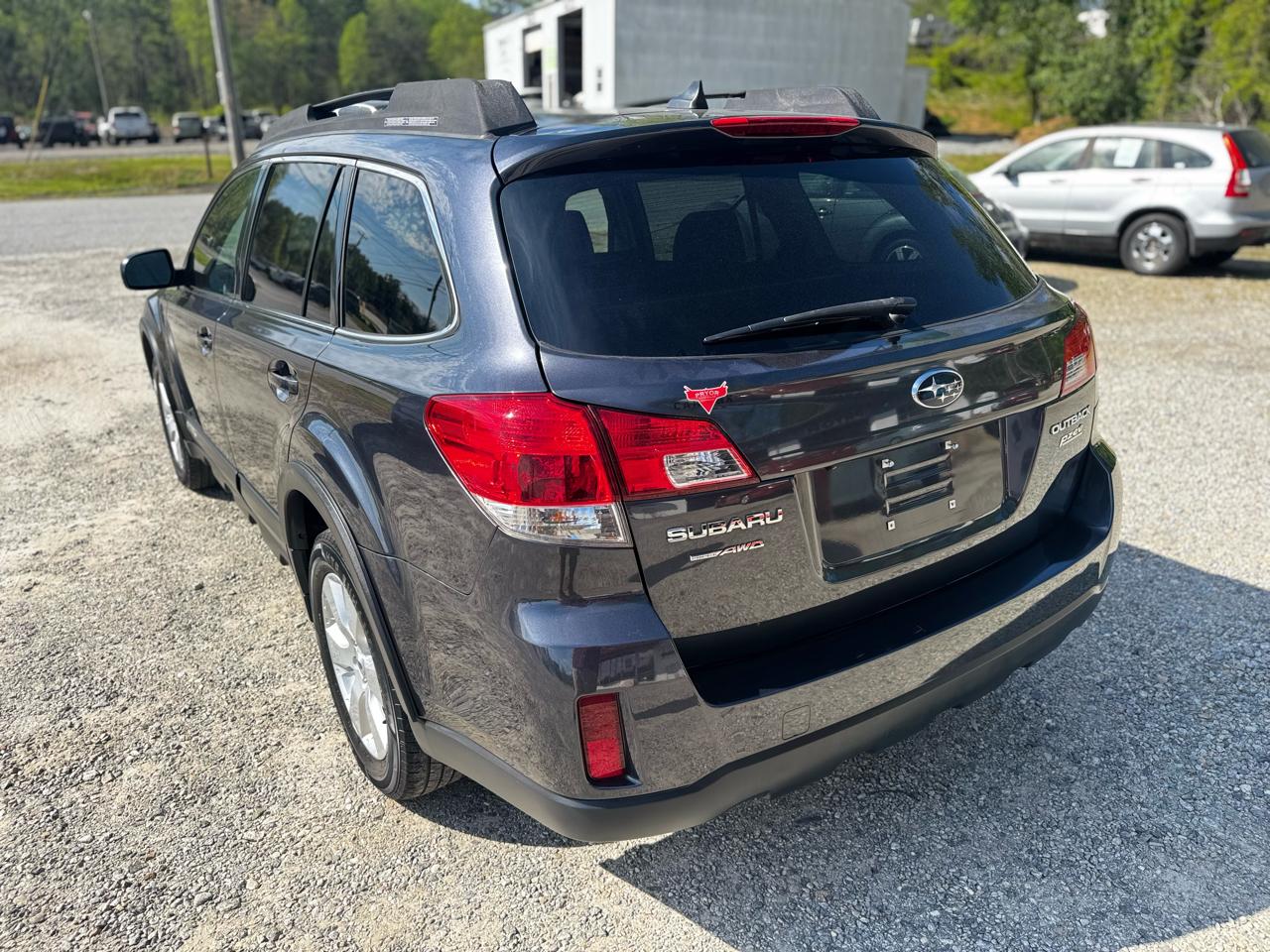 Subaru Outback 2.5i Limited 2012