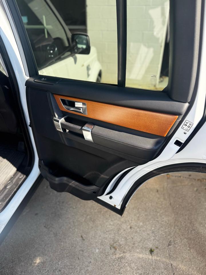 Land Rover LR4 HSE 2012