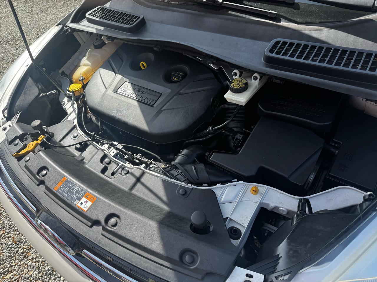 Ford Escape SEL FWD 2013