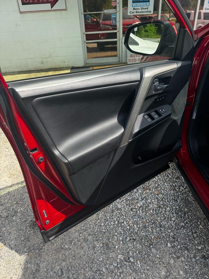 Toyota RAV4 Limited AWD 2013