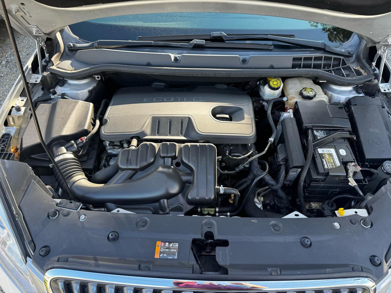 Buick Verano Base 2012