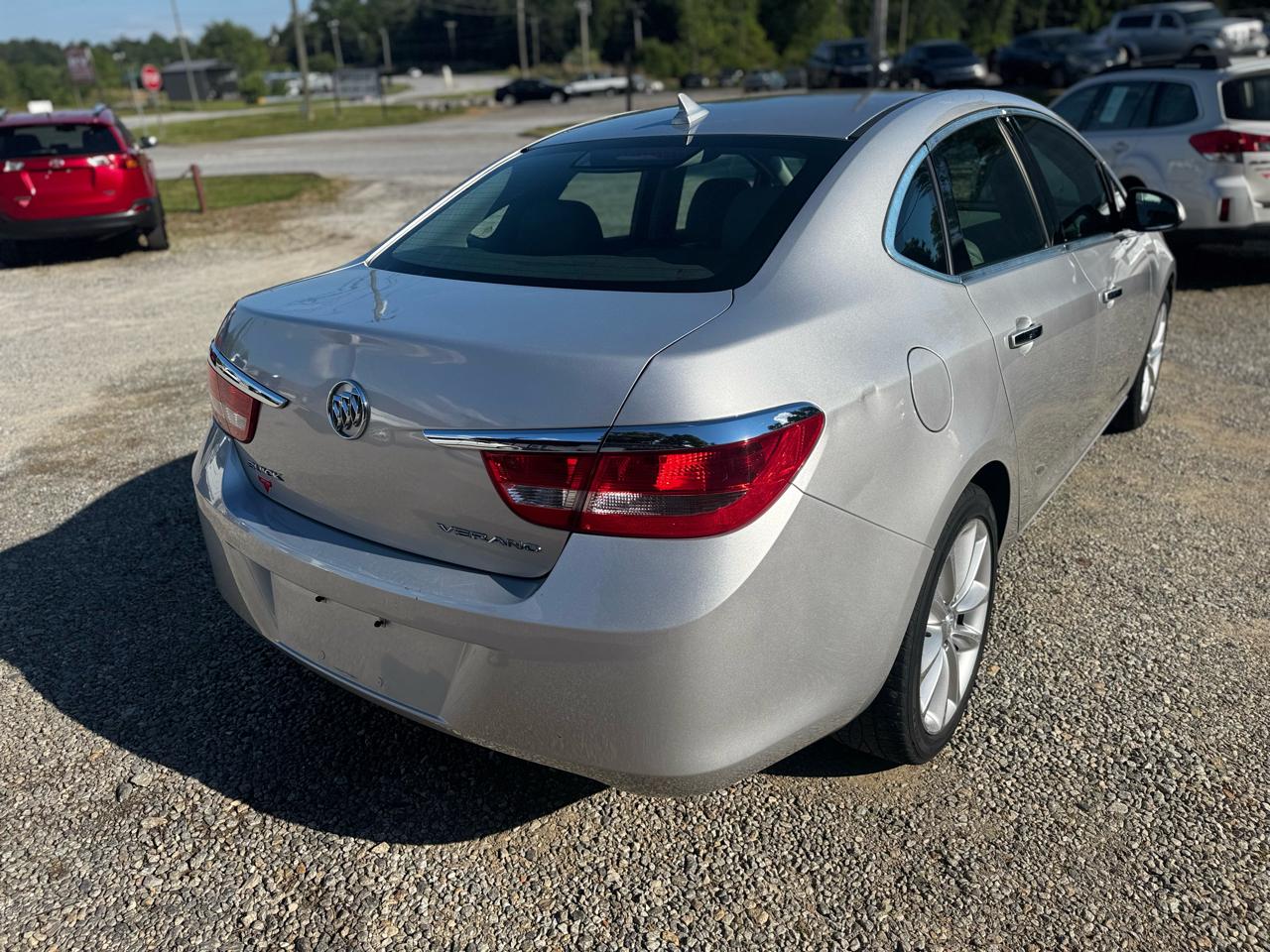 Buick Verano Base 2012
