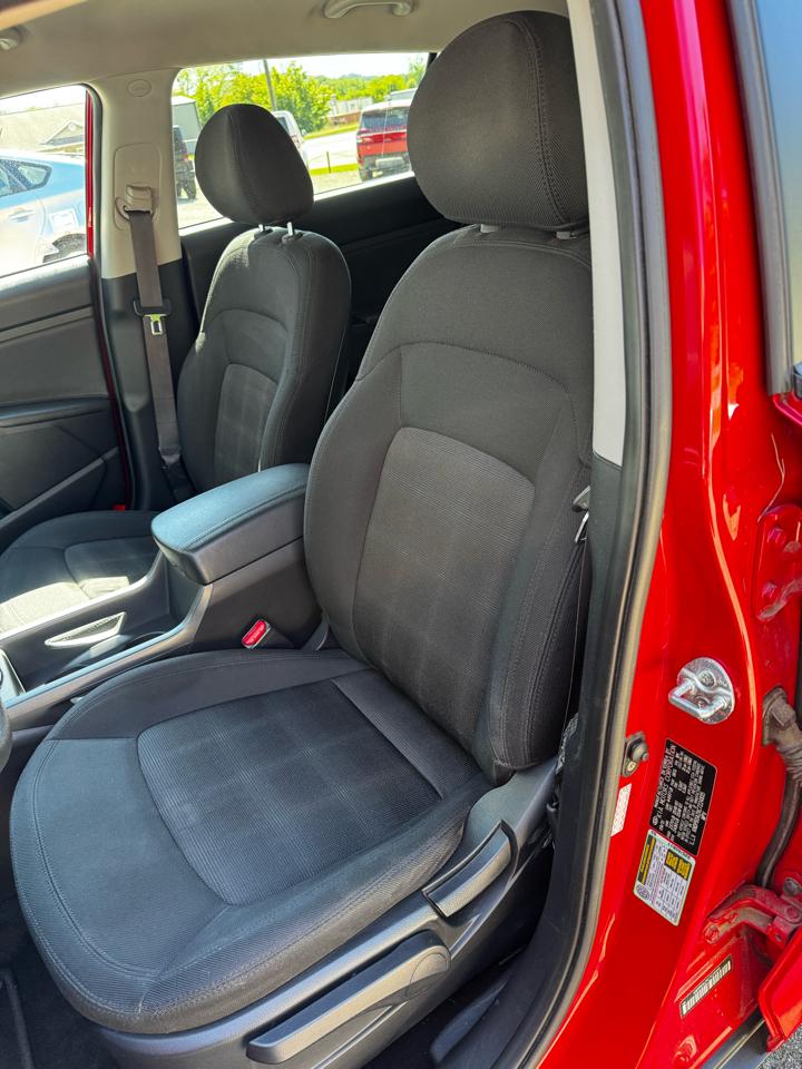 Kia Sportage LX FWD 2012