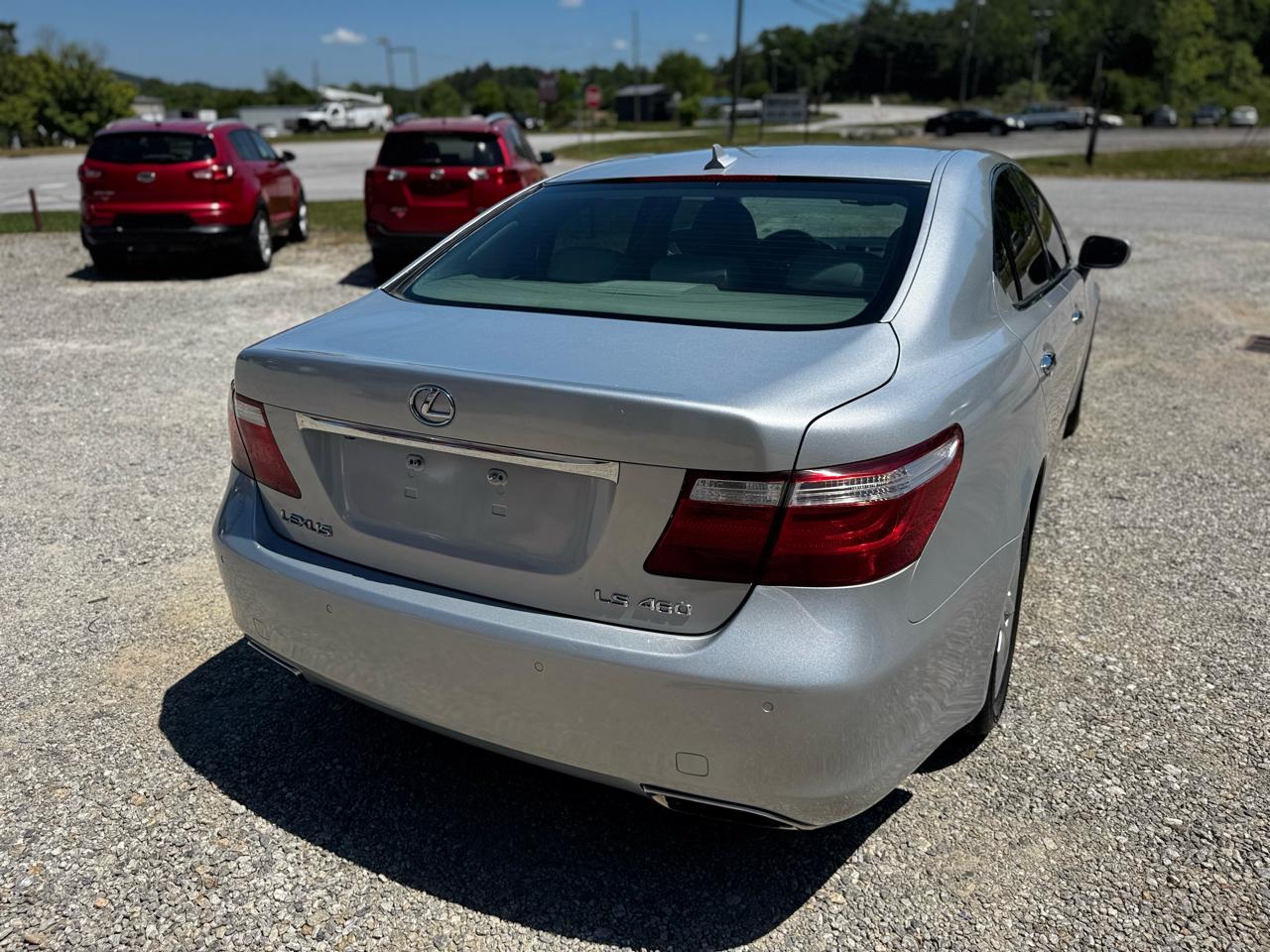 Lexus LS 460 Luxury Sedan 2007