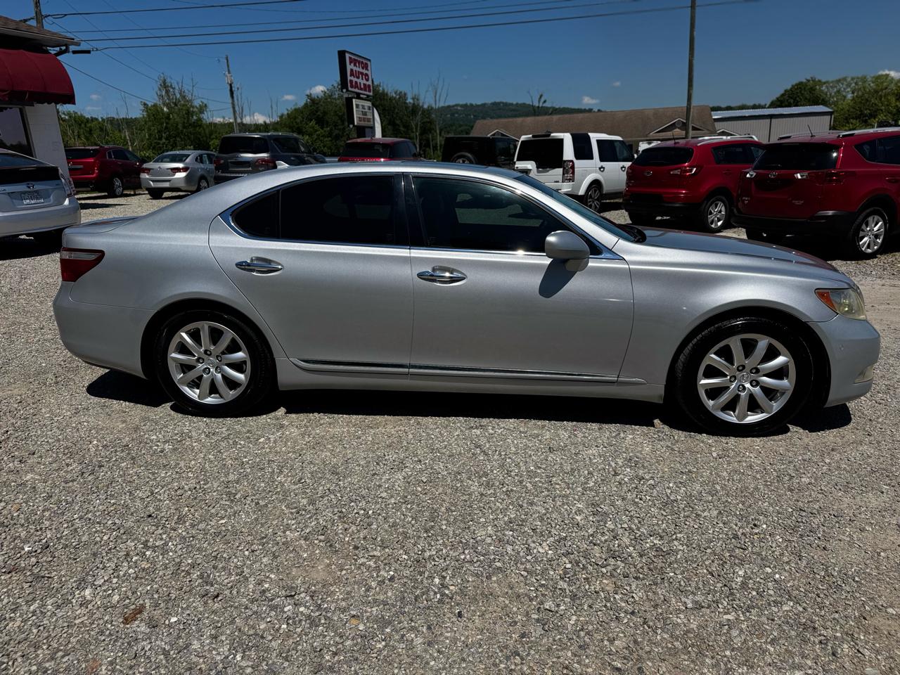 Lexus LS 460 Luxury Sedan 2007
