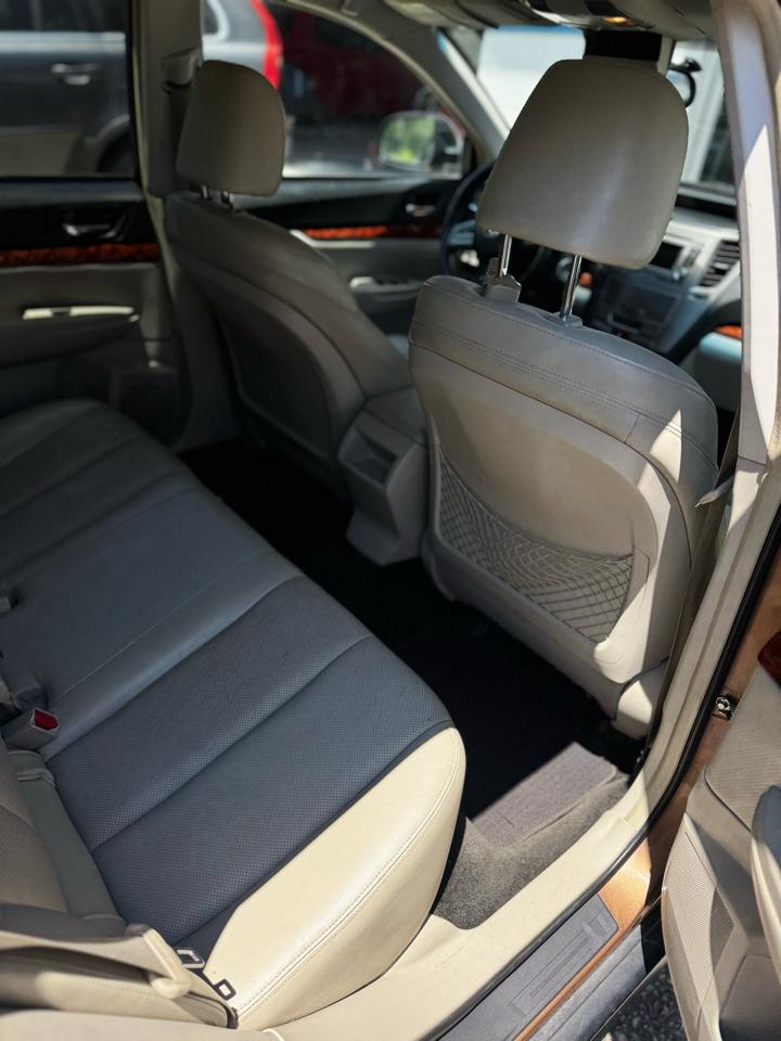 Subaru Outback 2.5i Limited 2012