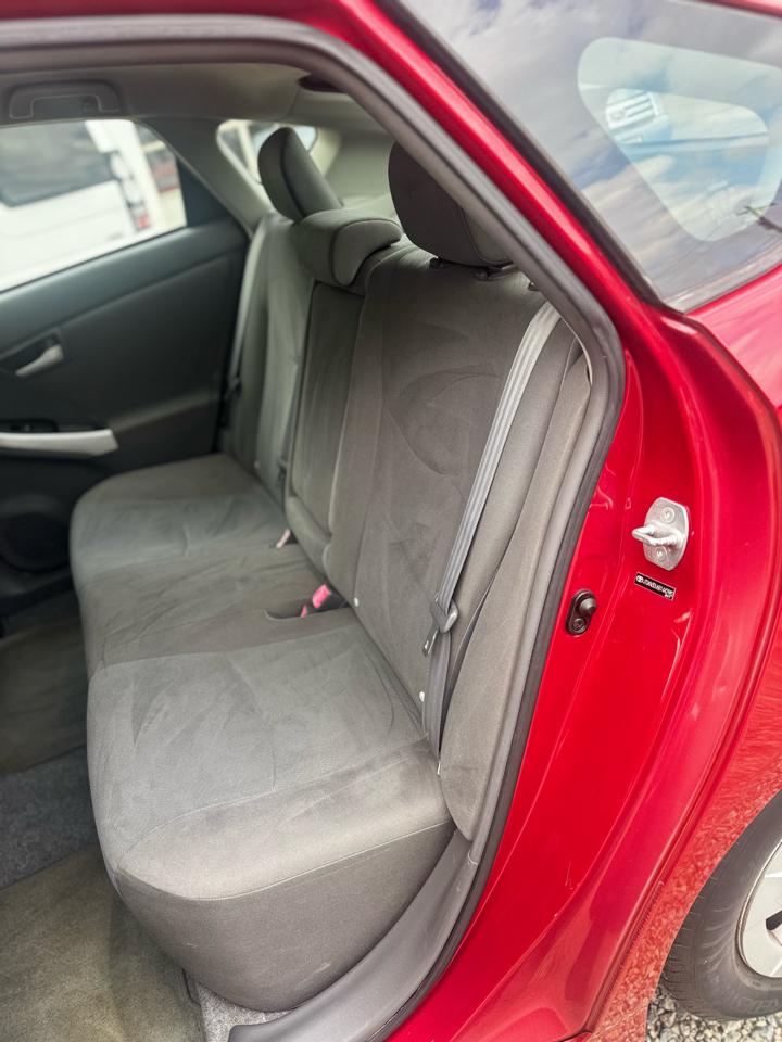 Toyota Prius Two 2011