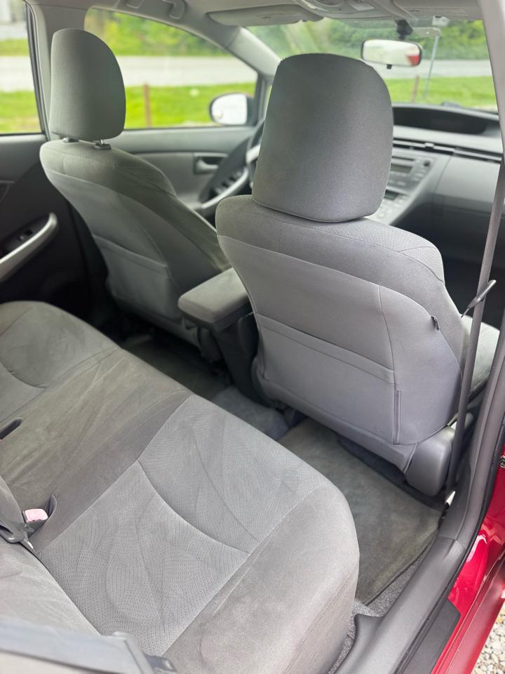Toyota Prius Two 2011