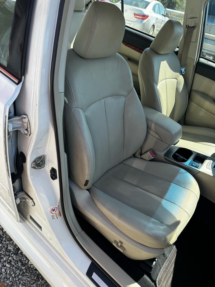 Subaru Legacy 3.6R Limited 2011