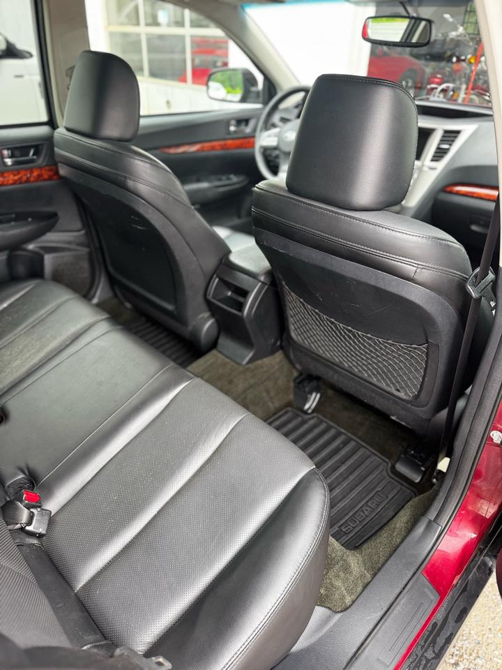 Subaru Outback 3.6R Limited 2012