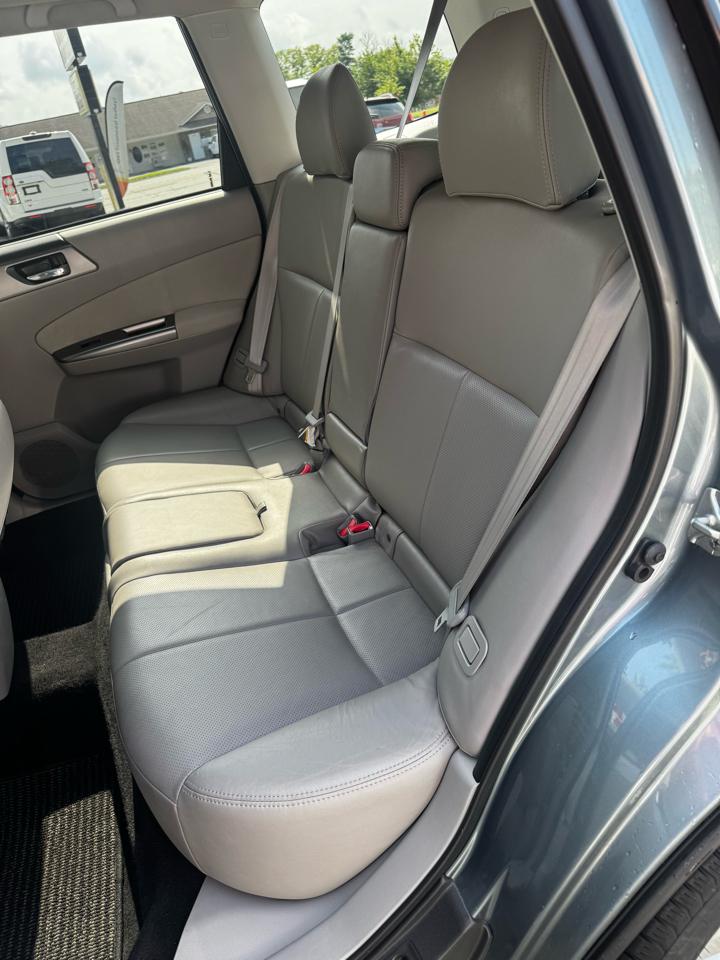 Subaru Forester 2.5X Limited 2011