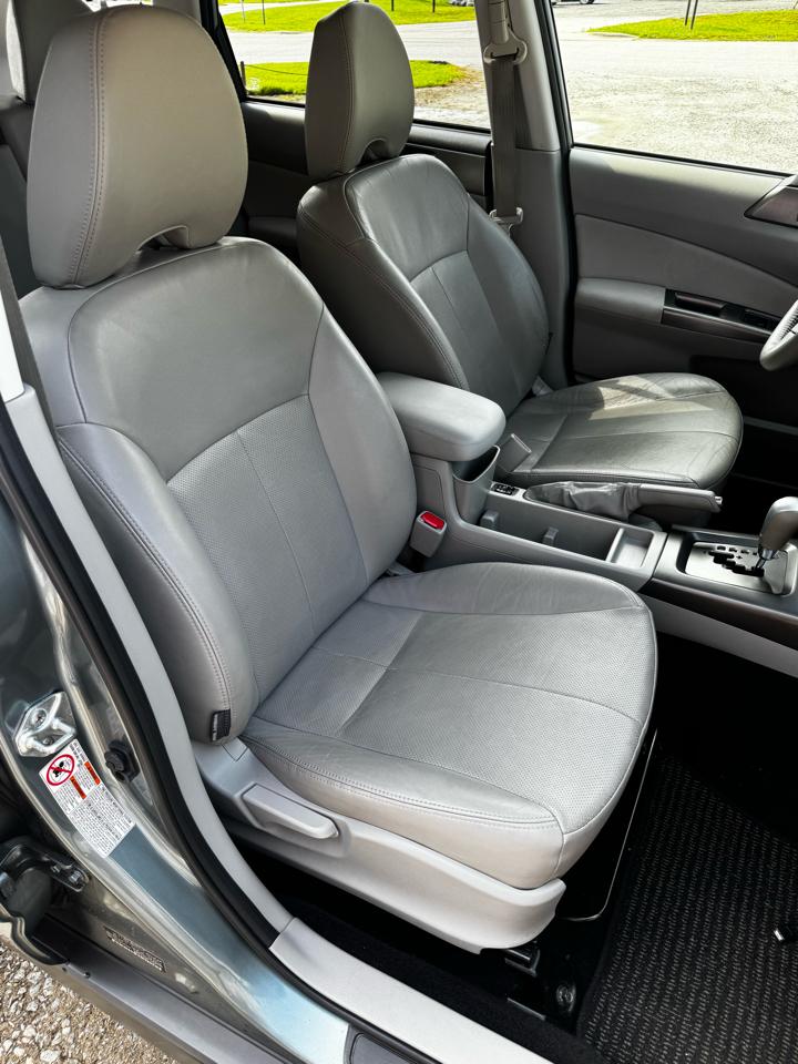 Subaru Forester 2.5X Limited 2011