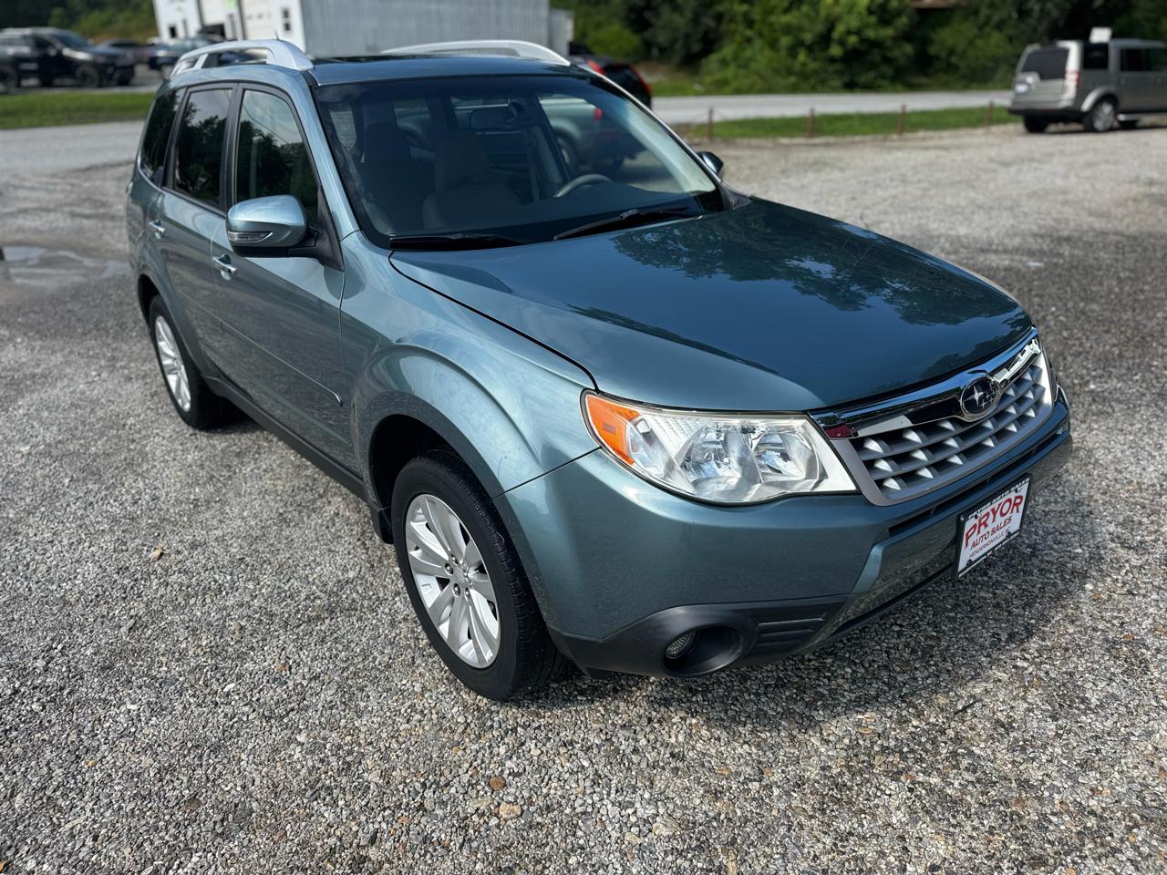 Subaru Forester 2.5X Limited 2011