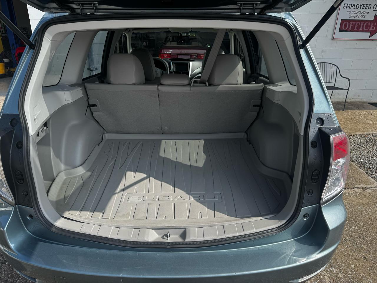 Subaru Forester 2.5X Limited 2011