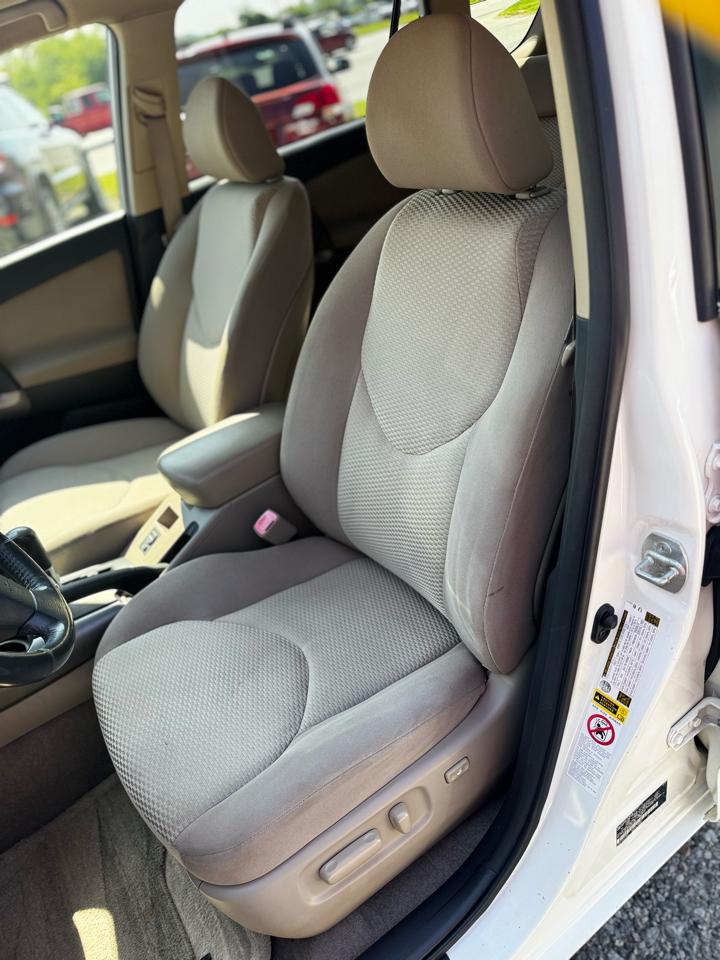 Toyota RAV4 Limited V6 2WD 2007