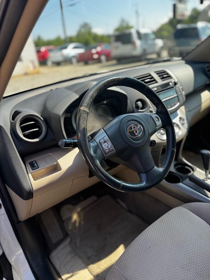 Toyota RAV4 Limited V6 2WD 2007