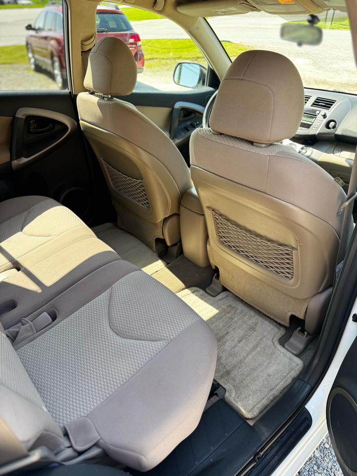 Toyota RAV4 Limited V6 2WD 2007