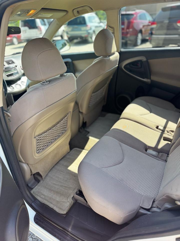 Toyota RAV4 Limited V6 2WD 2007