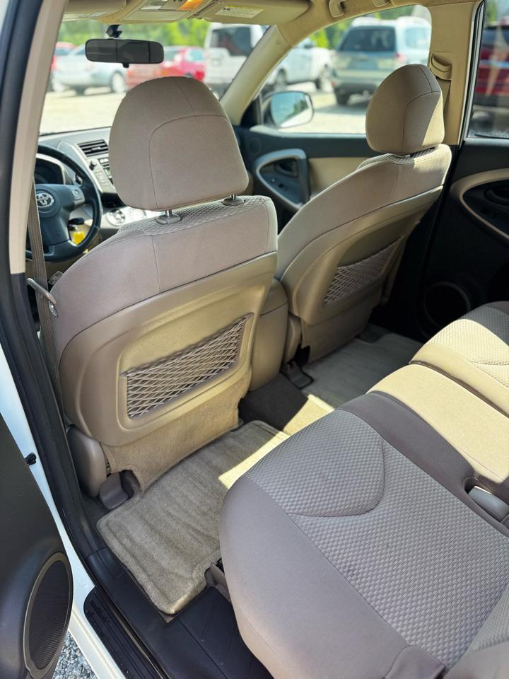 Toyota RAV4 Limited V6 2WD 2007