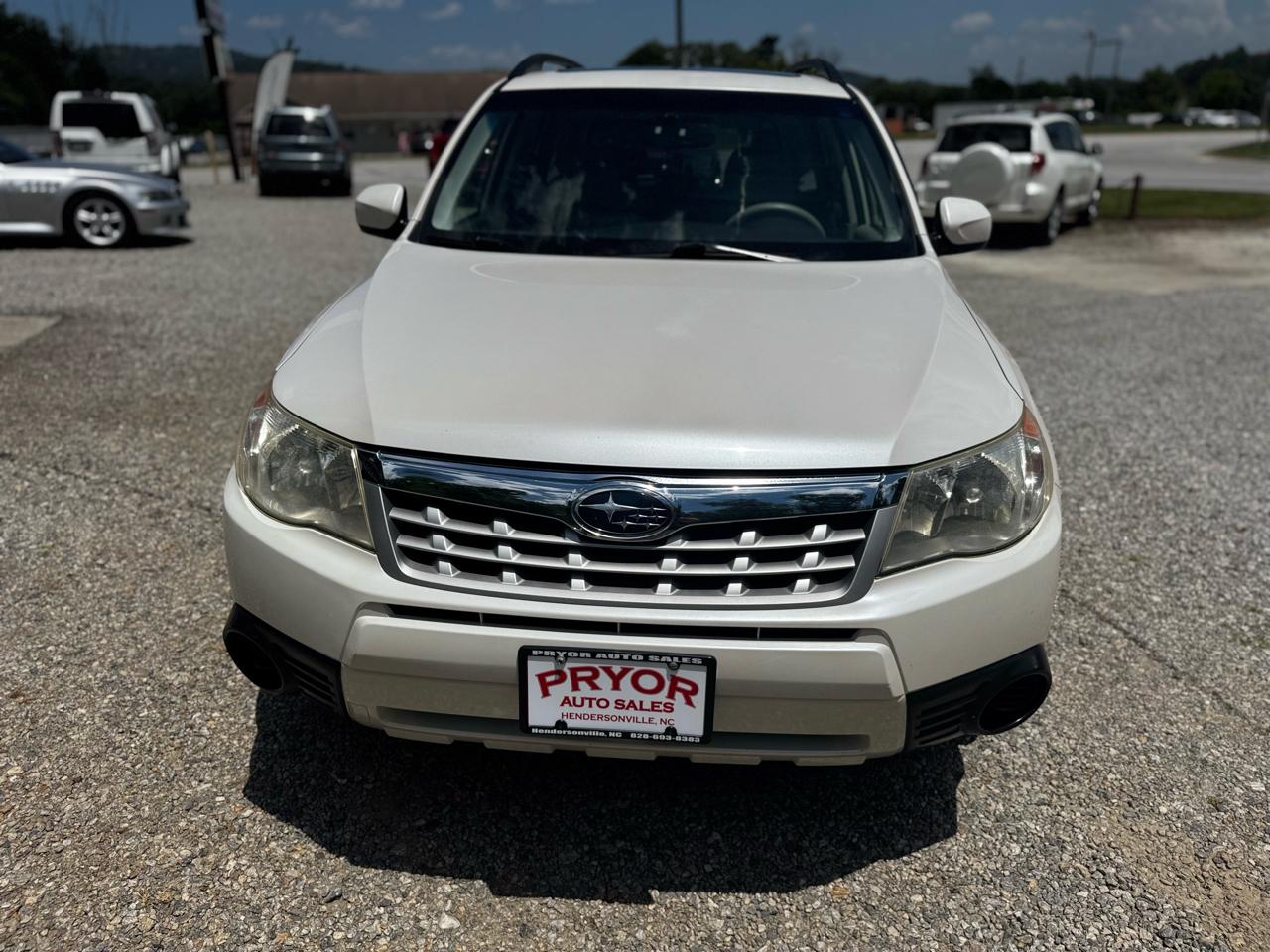 Subaru Forester 2.5X Premium 2012