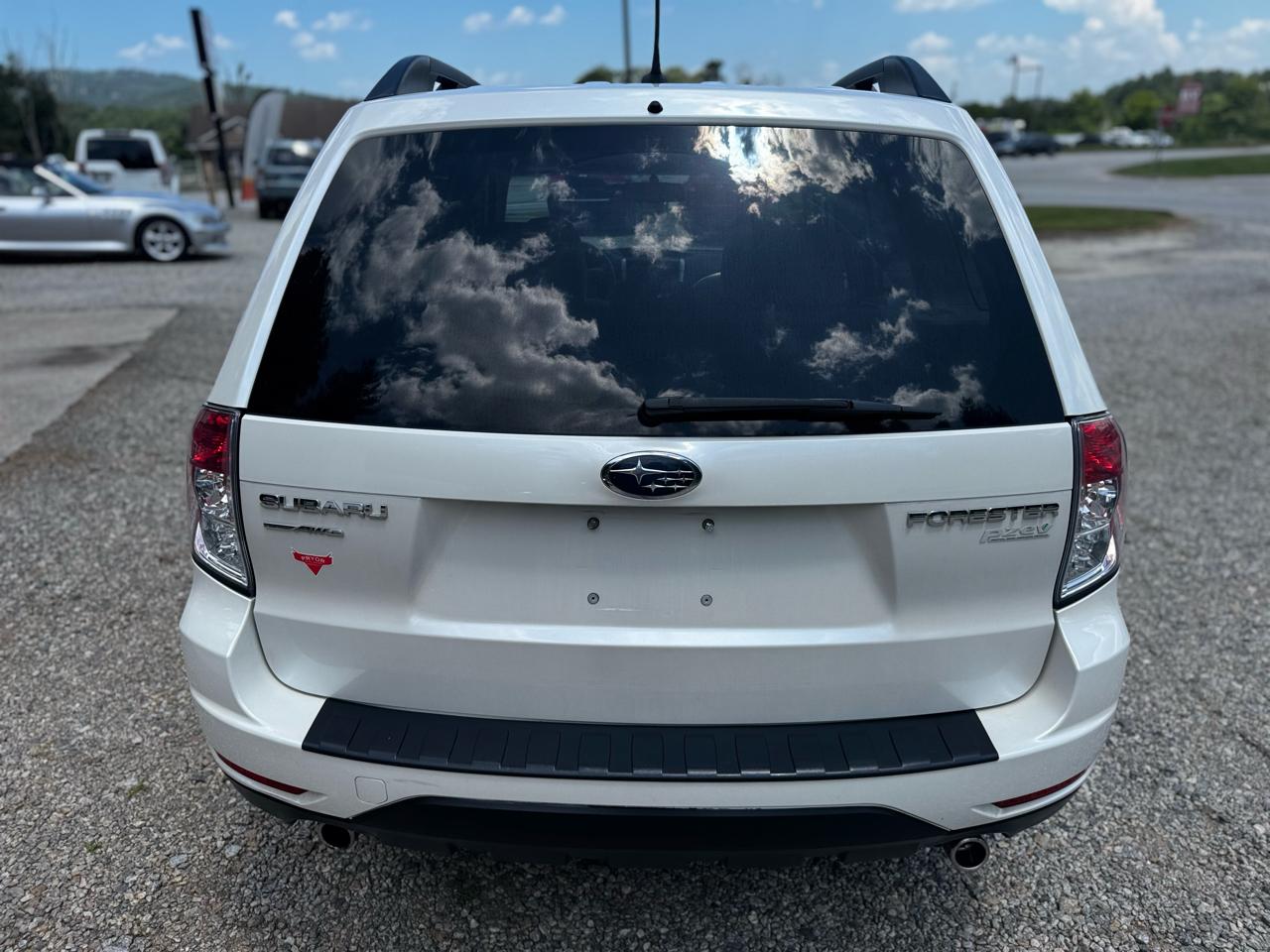 Subaru Forester 2.5X Premium 2012