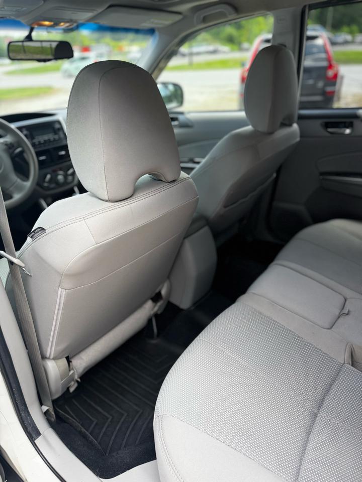 Subaru Forester 2.5X Premium 2012