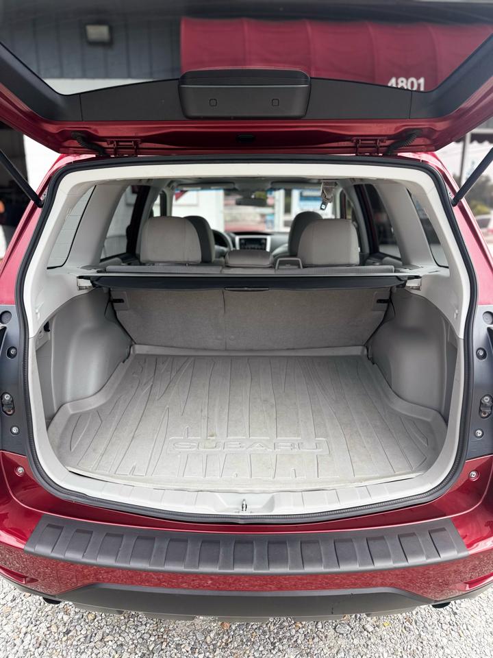 Subaru Forester 2.5X Premium 2011