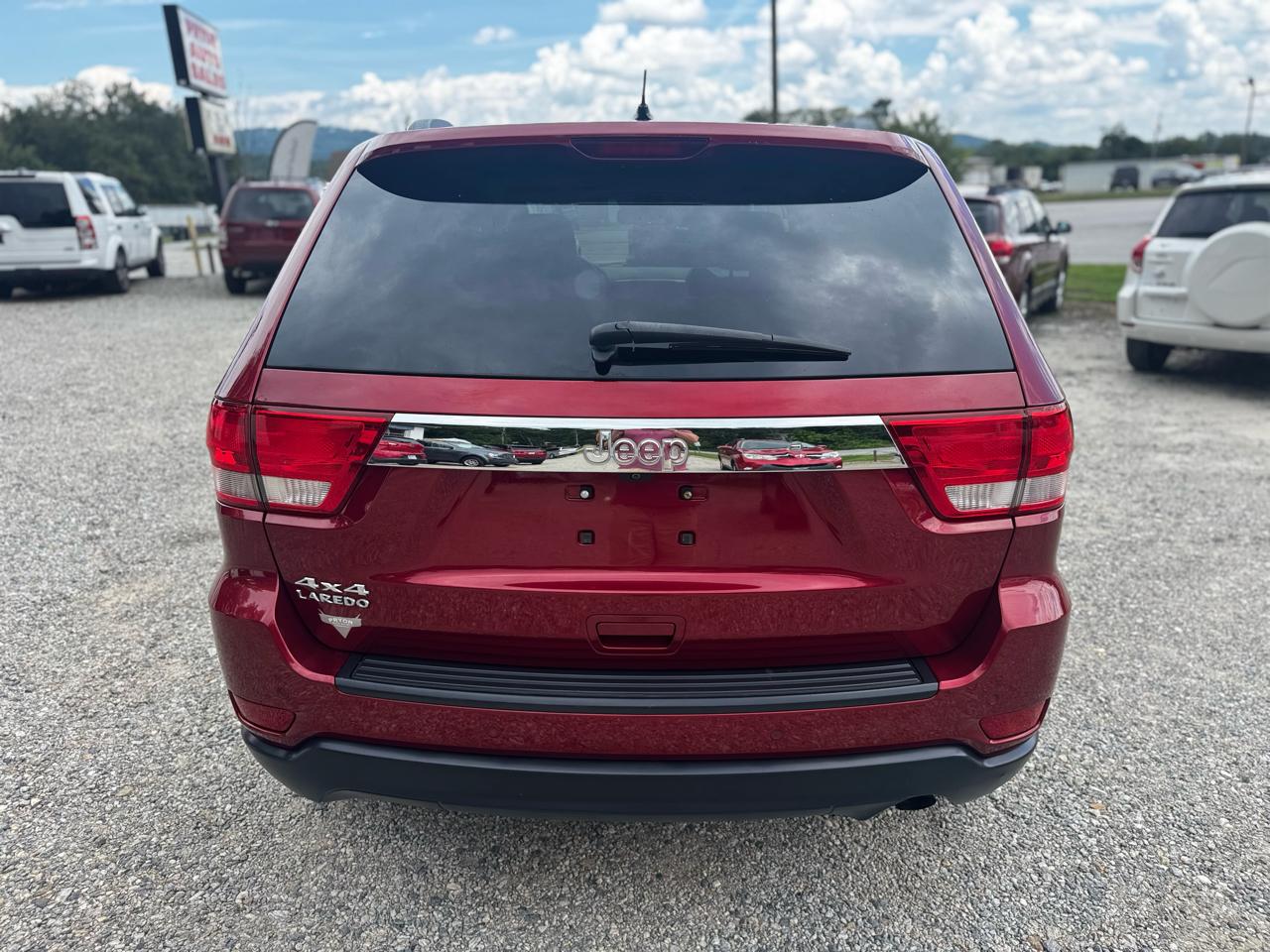 Jeep Grand Cherokee Laredo 4WD 2012
