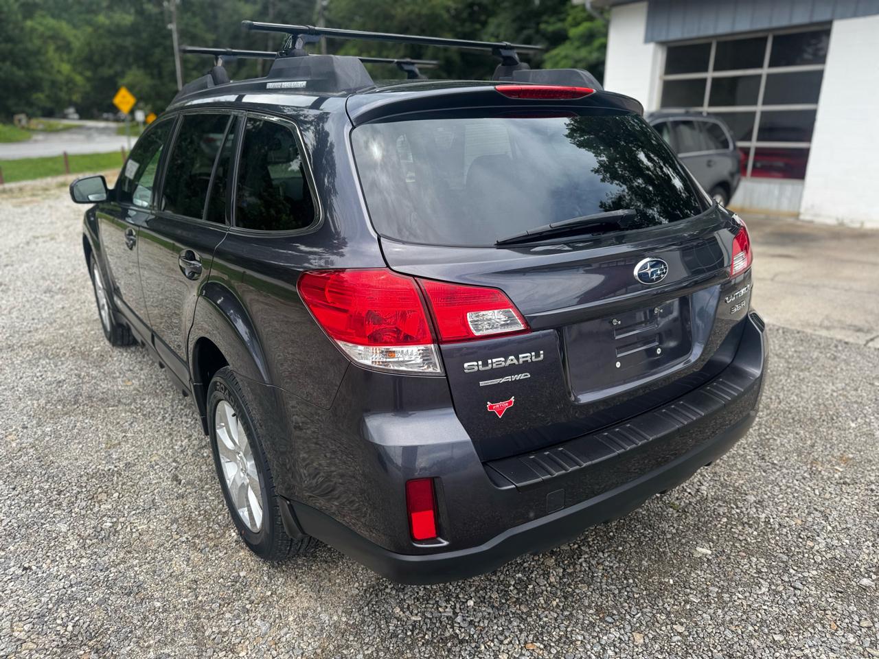 Subaru Outback 3.6R Limited 2010