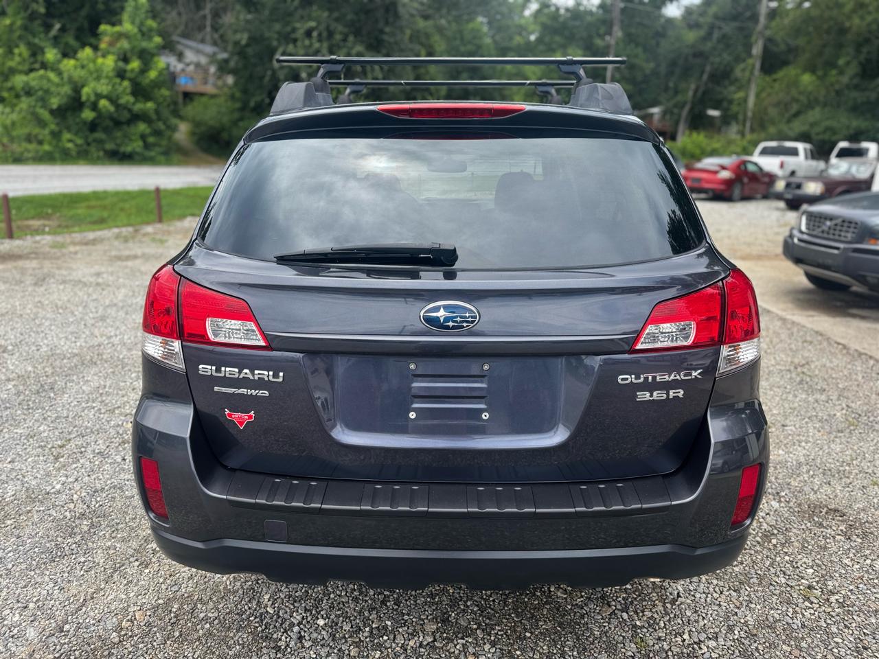Subaru Outback 3.6R Limited 2010