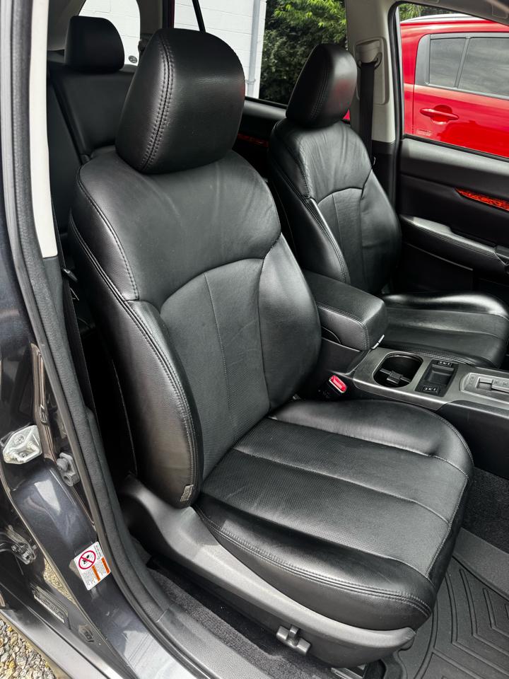 Subaru Outback 3.6R Limited 2010